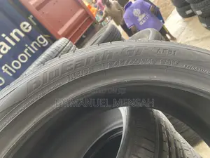 245/40 R19 Yokohama Blueearth-Gt Ae51 98w