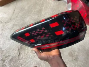 Highlander 2014 - 2017 Taillight Spec Set