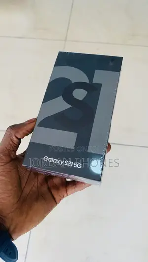 New Samsung Galaxy S21 5G 128 GB Black
