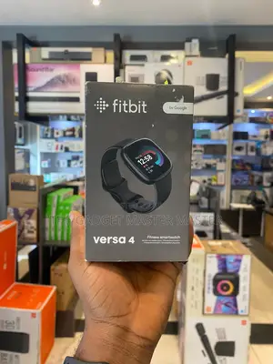 Fitbit Versa 4