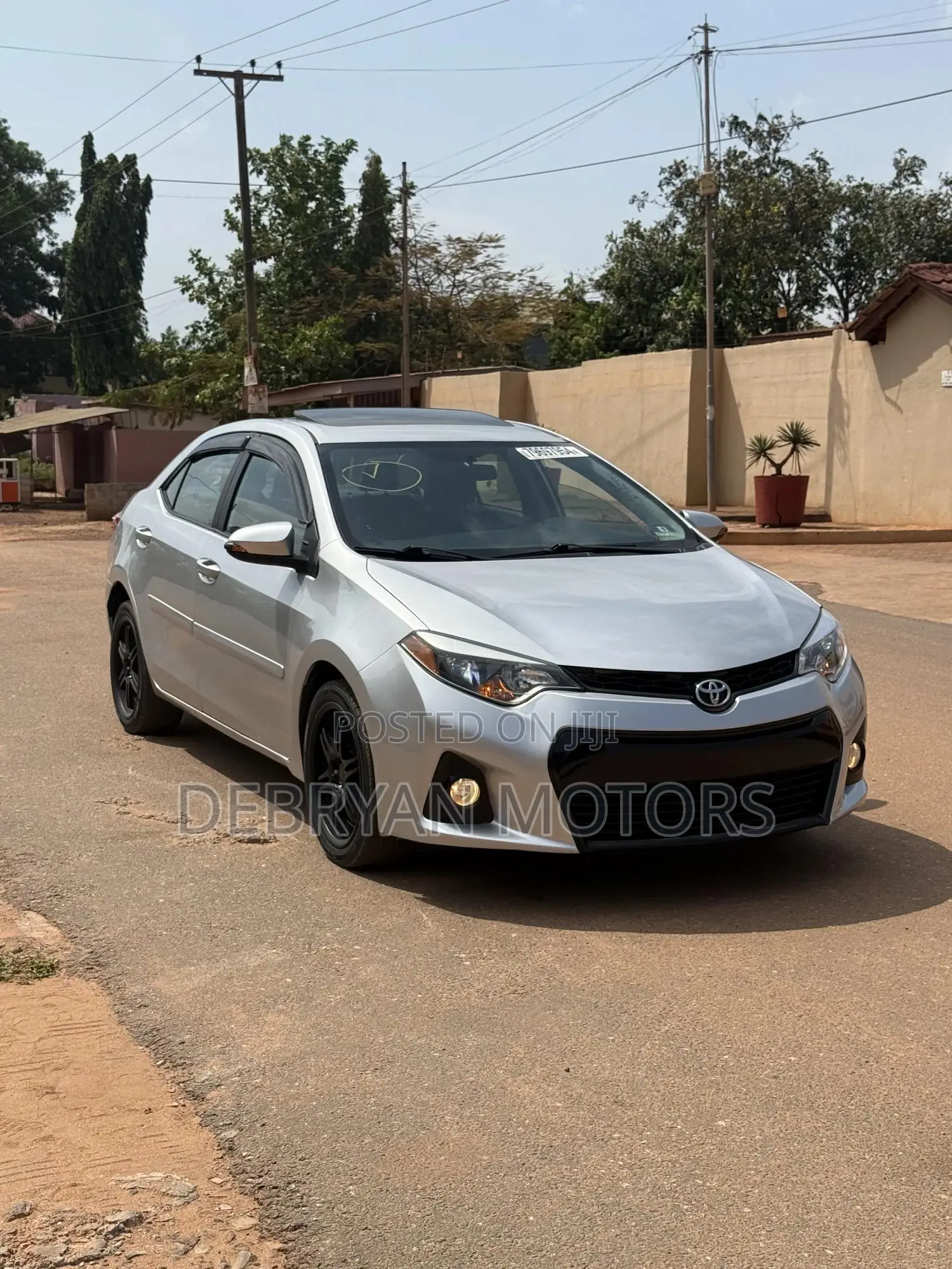 Toyota Corolla S Premium 4dr Sedan (1.8L 4cyl CVT) 2016 Silver