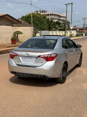 Toyota Corolla S Premium 4dr Sedan (1.8L 4cyl CVT) 2016 Silver