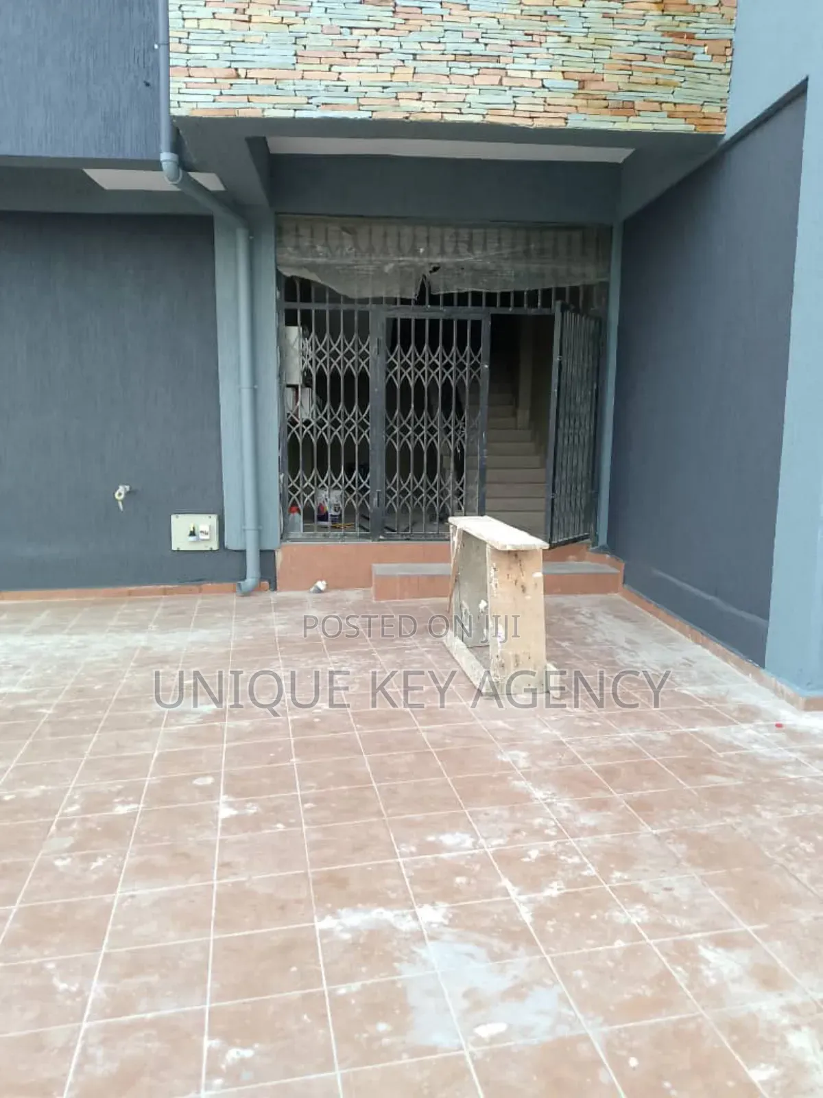 2bdrm Apartment in Unique Key Agency, Kotobabi for rent