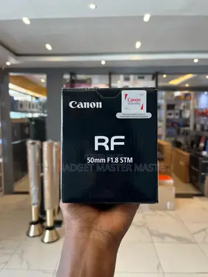 Canon Rf 50mm F/1.8 STM Lens (Canon Rf)
