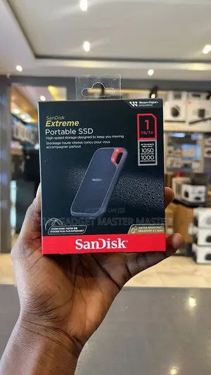 Photo - Sandisk 2tb Extreme Portable SSD