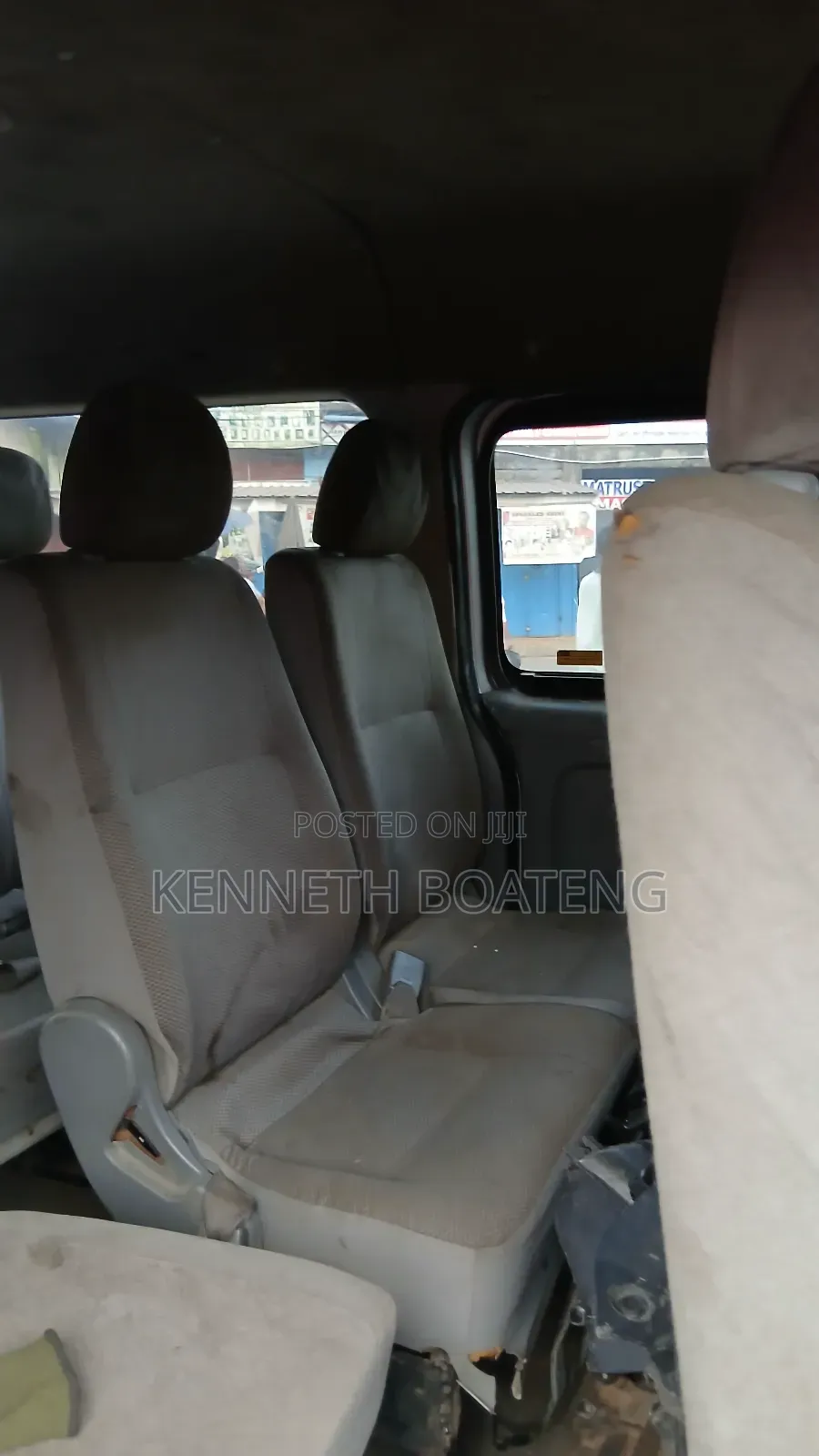 Toyota HiAce 2012 Silver