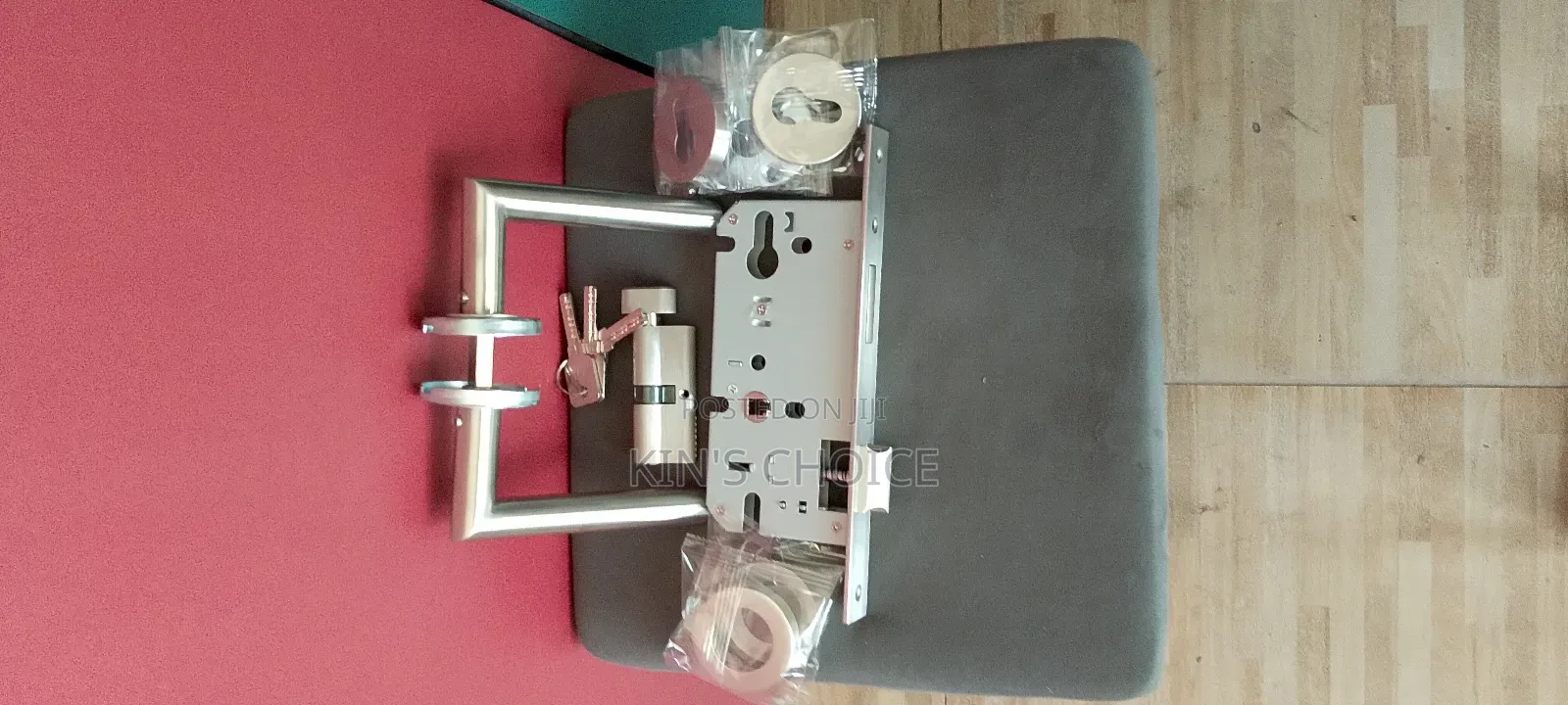 Stainless Steel Door Lock. Is Durable And Safety