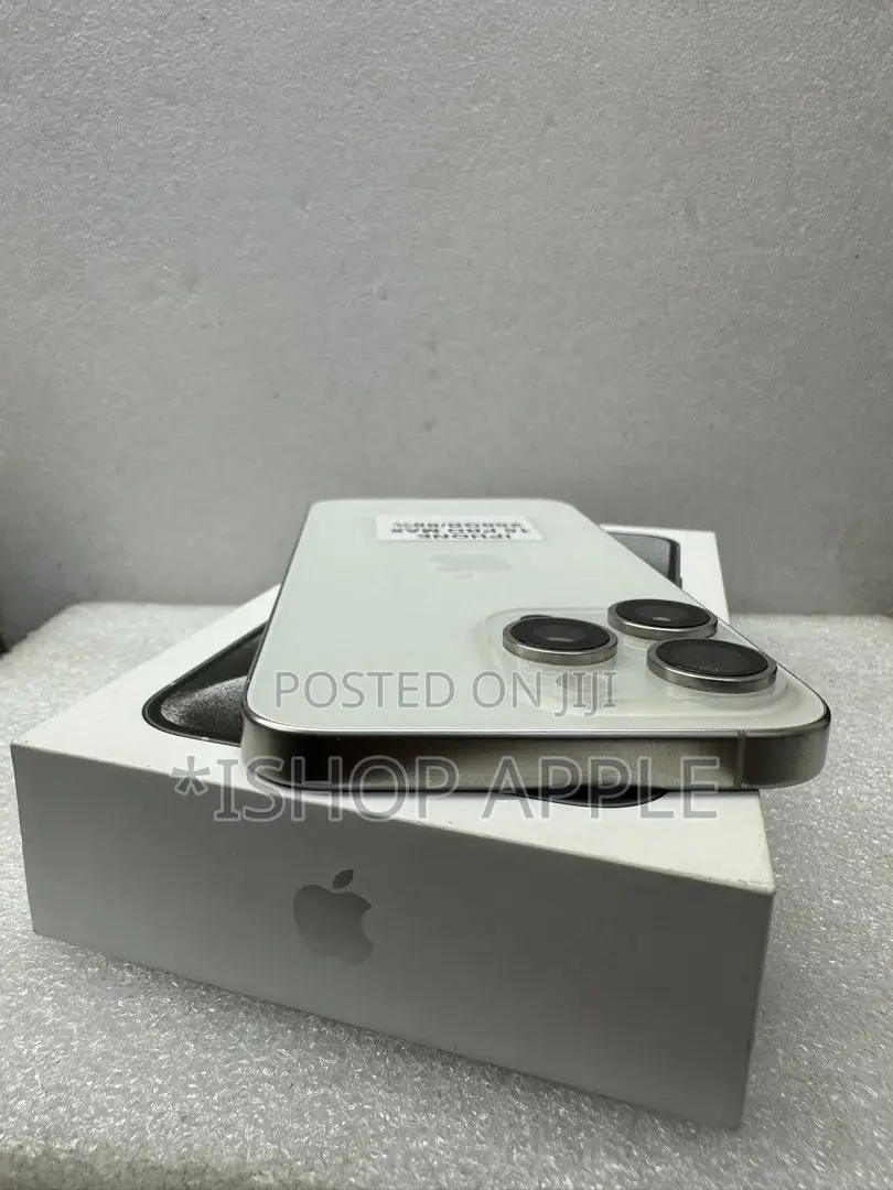 Apple iPhone 15 Pro Max 256 GB
