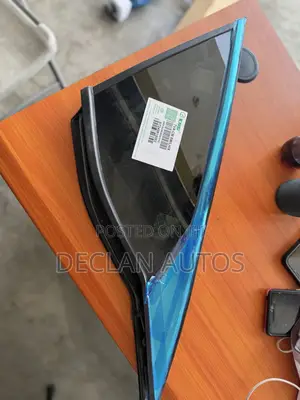 Rear Door Triangle Windshield Glass For Honda Accord 2018