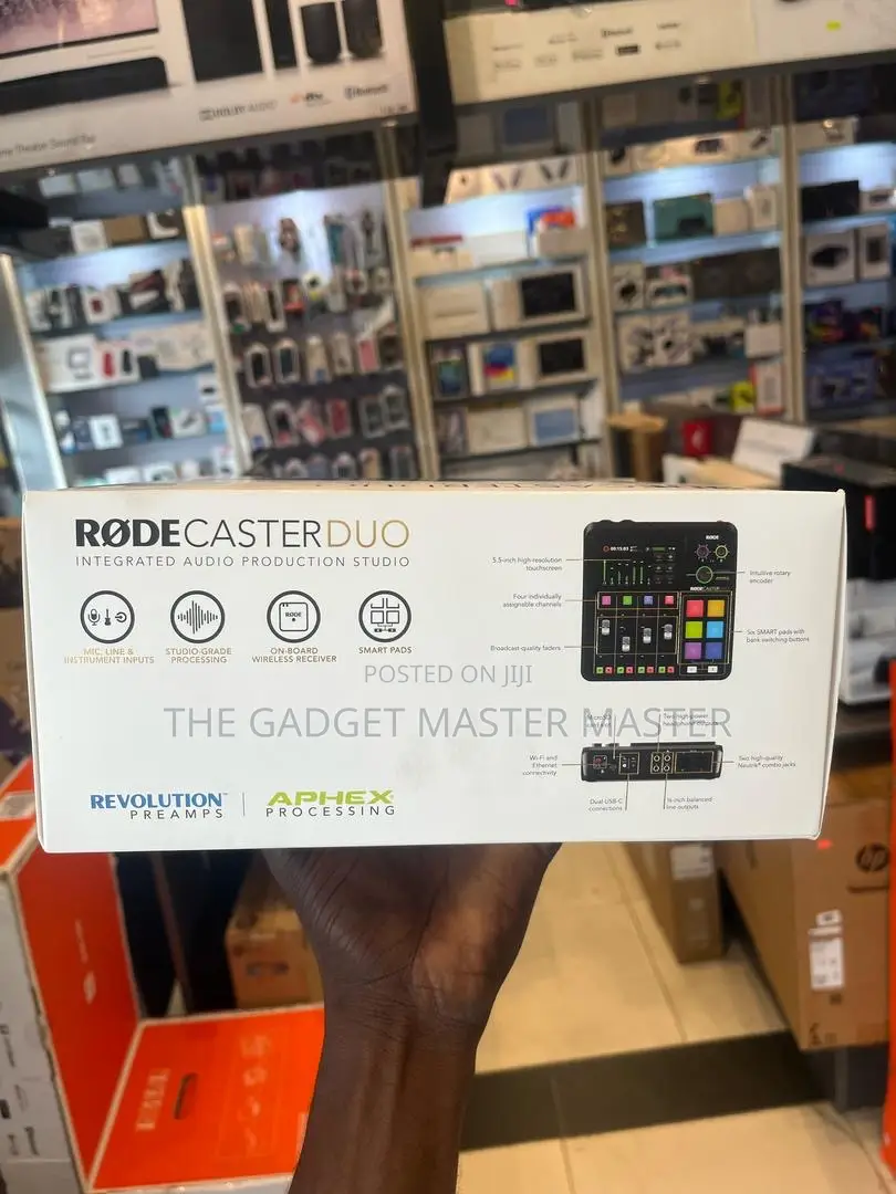 Rode Rodecaster Duo Integrated Audio Production Studio