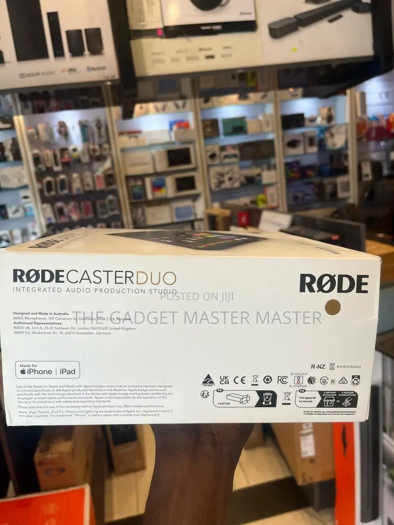 Rode Rodecaster Duo Integrated Audio Production Studio