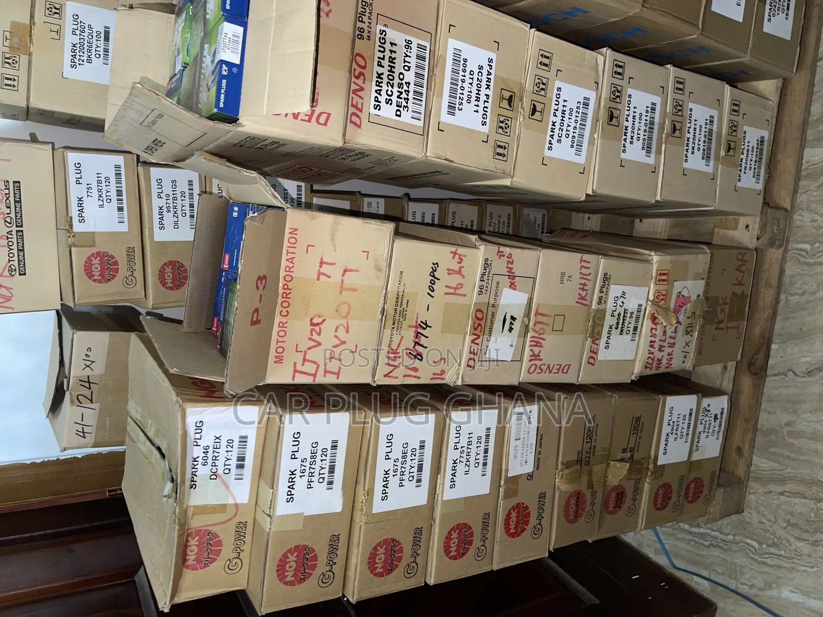 Spark Plugs for All Cars Wholesale Retail Original