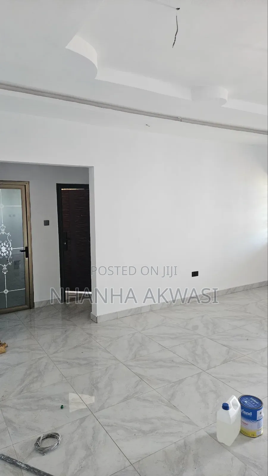 1bdrm Apartment in Community 12, Tema Metropolitan for rent
