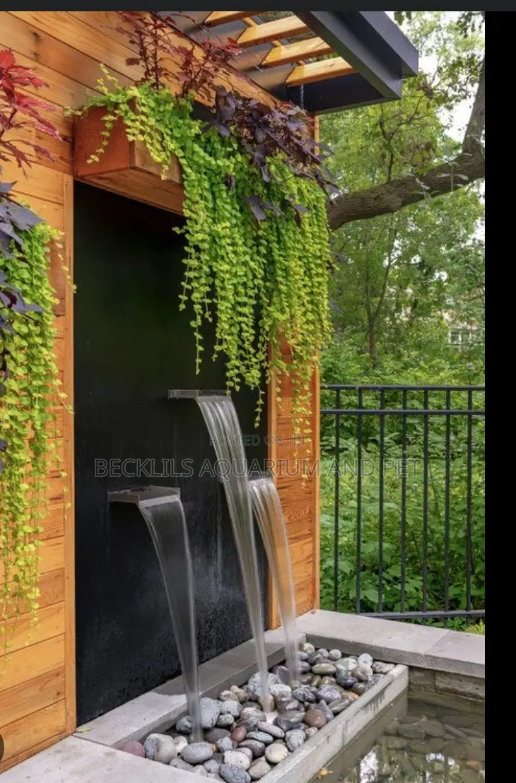 Water Fall /Wall Fountain
