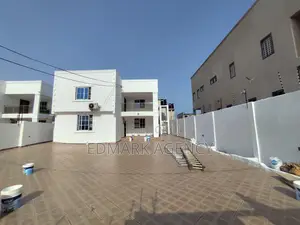 4bdrm House in East Legon Ogbojo, Accra Metropolitan for sale