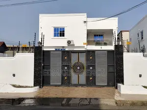 4bdrm House in East Legon Ogbojo, Accra Metropolitan for sale