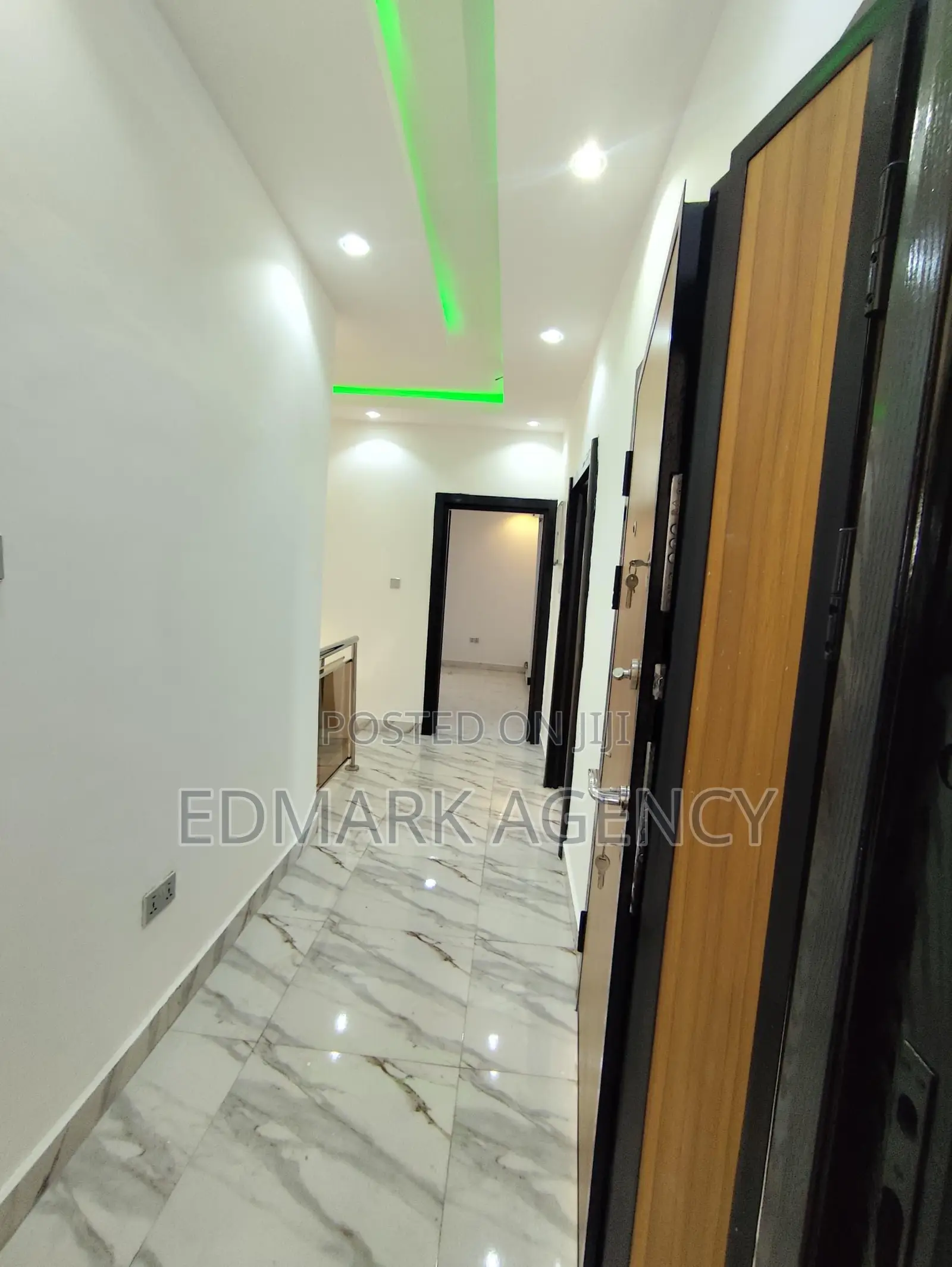 4bdrm House in East Legon Ogbojo, Accra Metropolitan for sale
