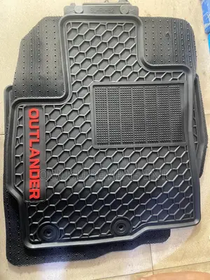 Mitsubishi Outlander 2017 Floor Mat