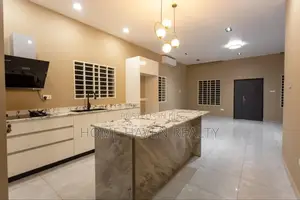 3bdrm Townhouse / Terrace in Bohye, Haatso for rent