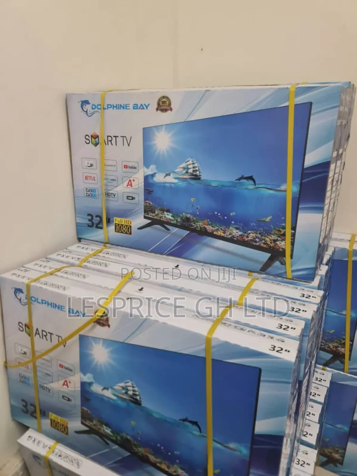 Dolphin 32" Smart Tv - Multiple Connections!