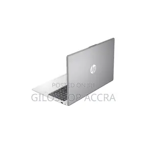 New Laptop HP 250 G10 8GB Intel Core I7 SSD 512GB