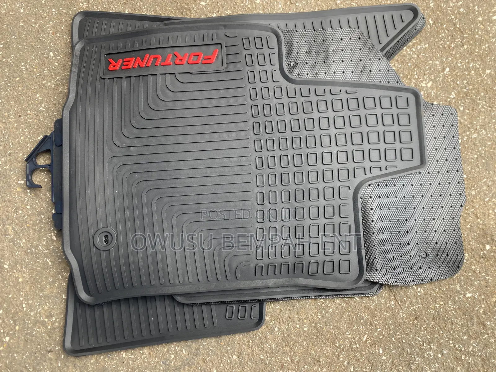 Toyota Fortuner 2015-2025 Floor Mats