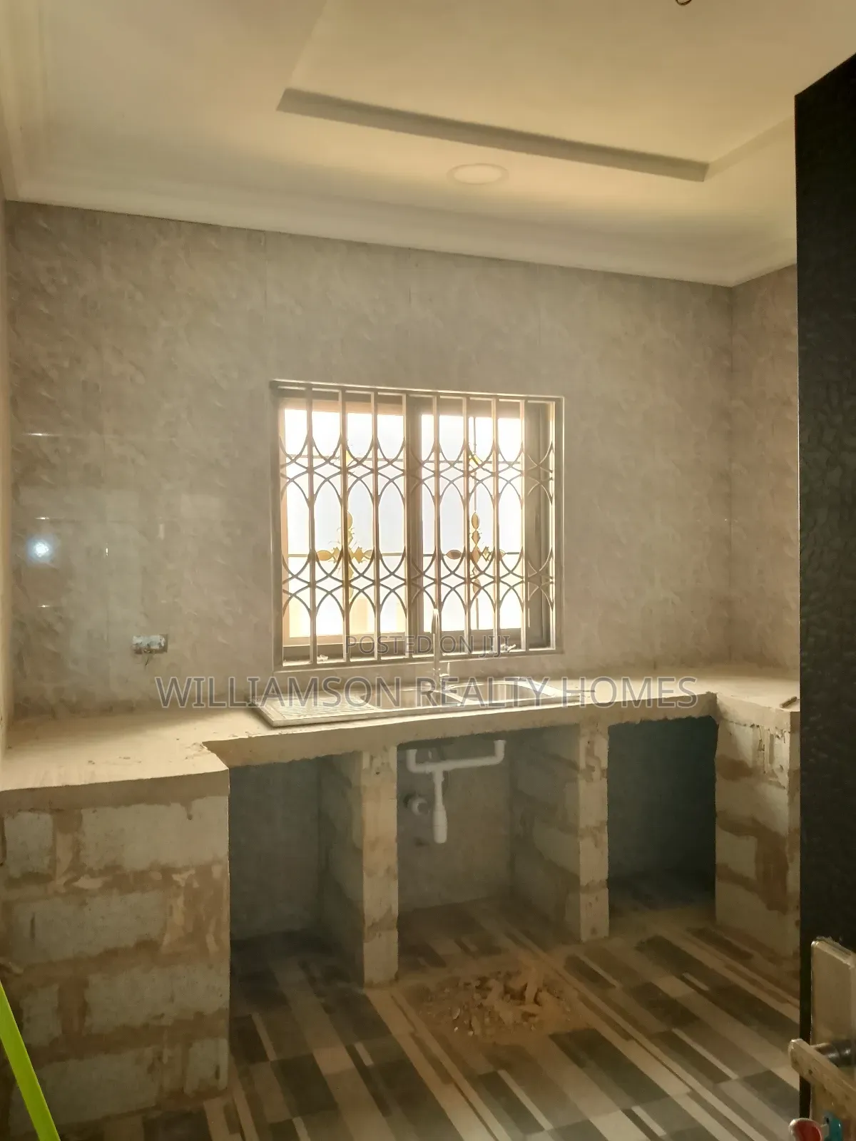 3bdrm Apartment in Devtraco Estate Road, Spintex for rent