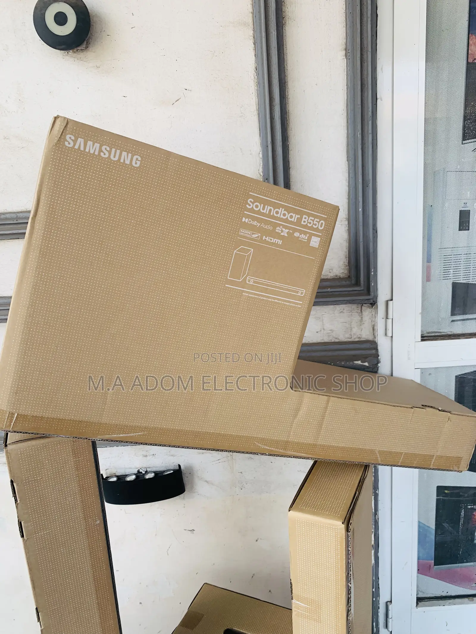 B550 Sound Bar