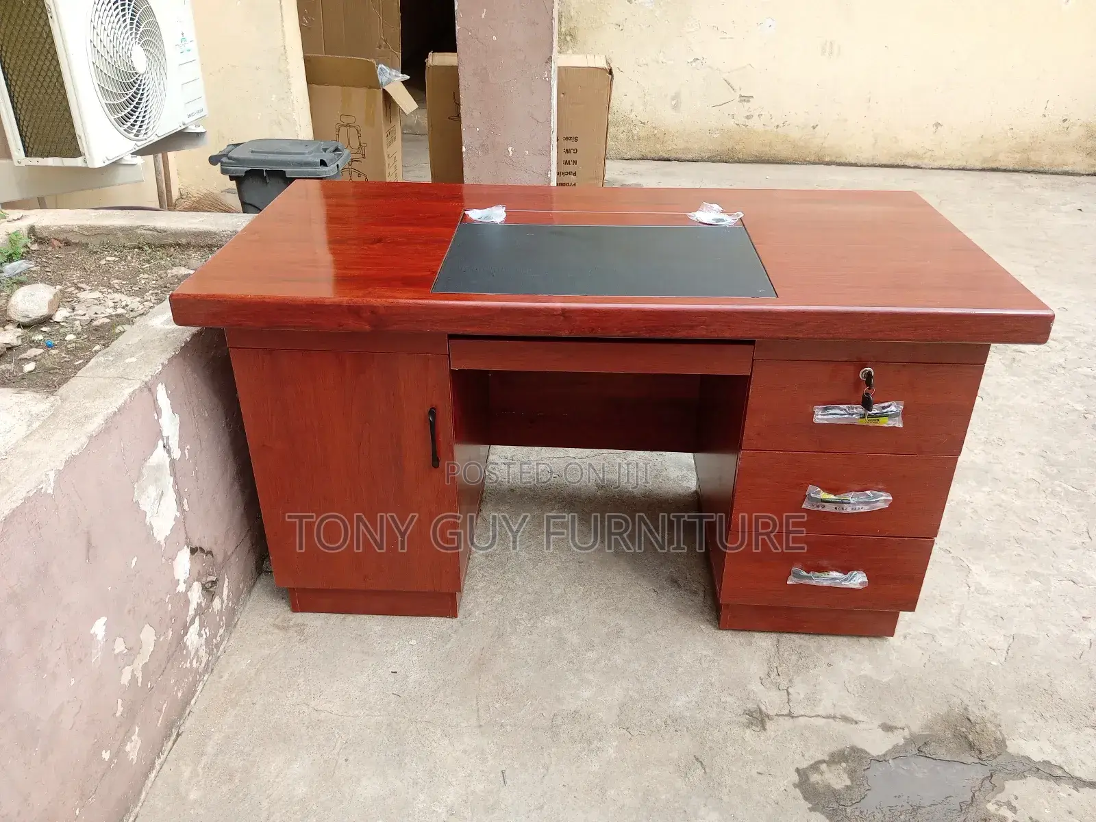 Brown Table 1.4m Executive