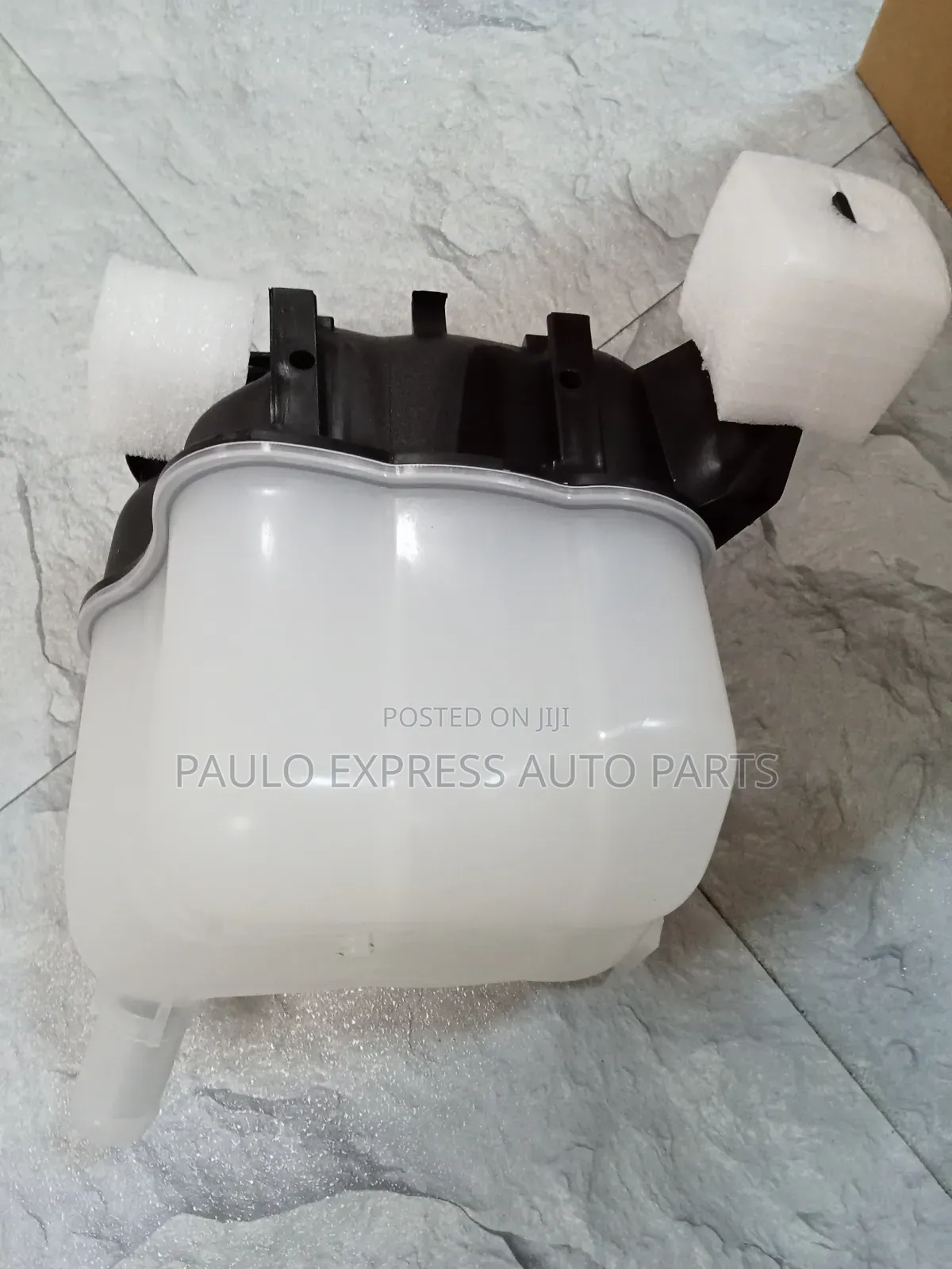 Ford Explorer/Taurus Expansion Reservoir Water Tank