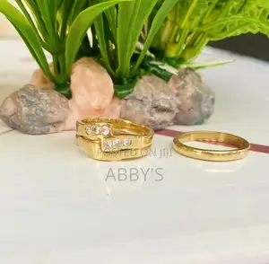Quality Gold Dust Engagement/Wedding Ring