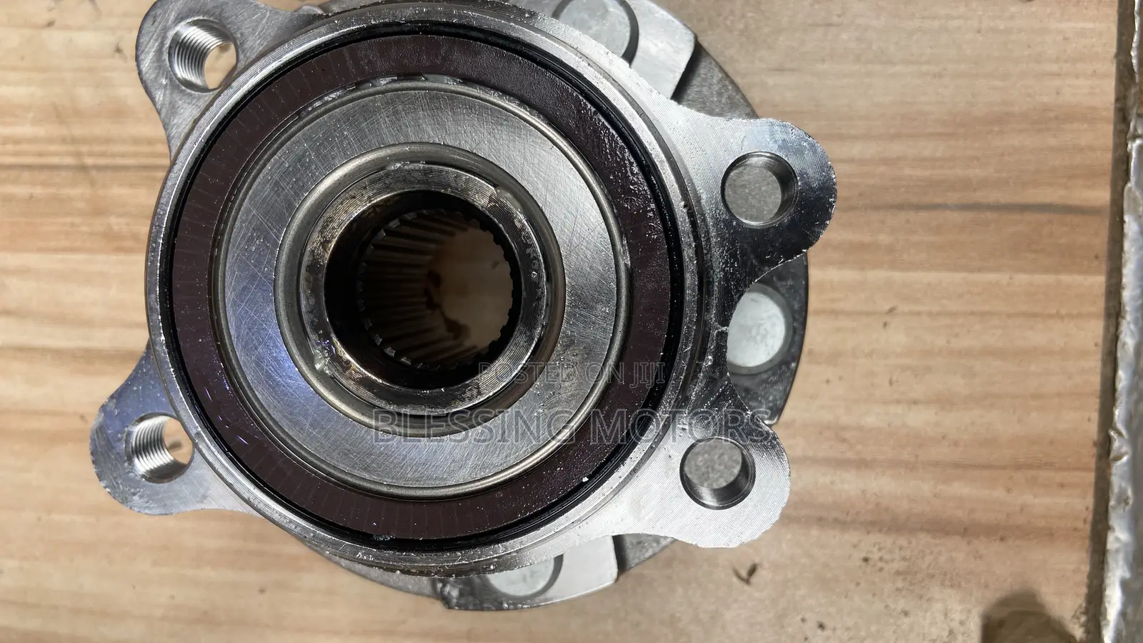 Nissan Versa Front Hubs