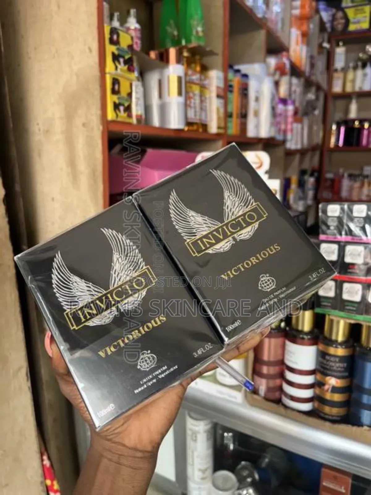 Invicto Perfume