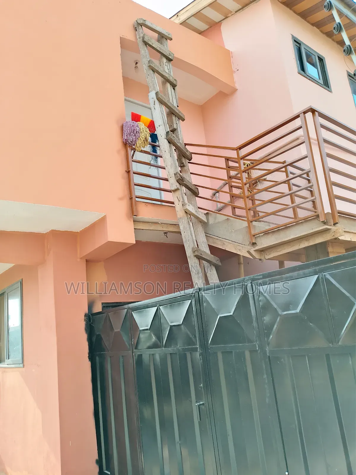 1bdrm Apartment in Hfc Estate Area, Spintex for rent