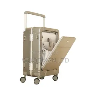 Luxurious Travel Bag With Usb Port