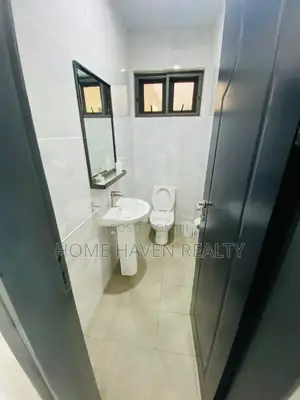 Furnished 2bdrm Apartment in Golf Hills, Achimota for rent