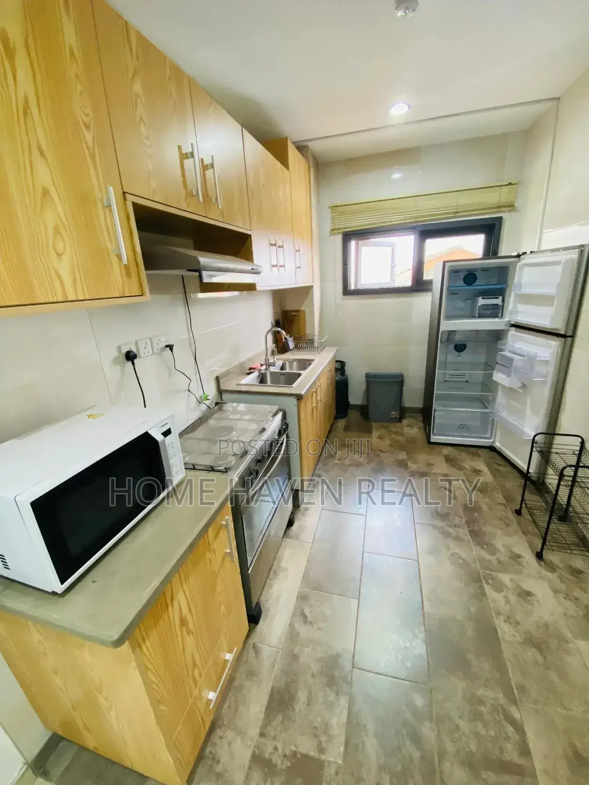 Furnished 2bdrm Apartment in Golf Hills, Achimota for rent