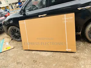 Samsung 65”Cu7092 Uhd Smart