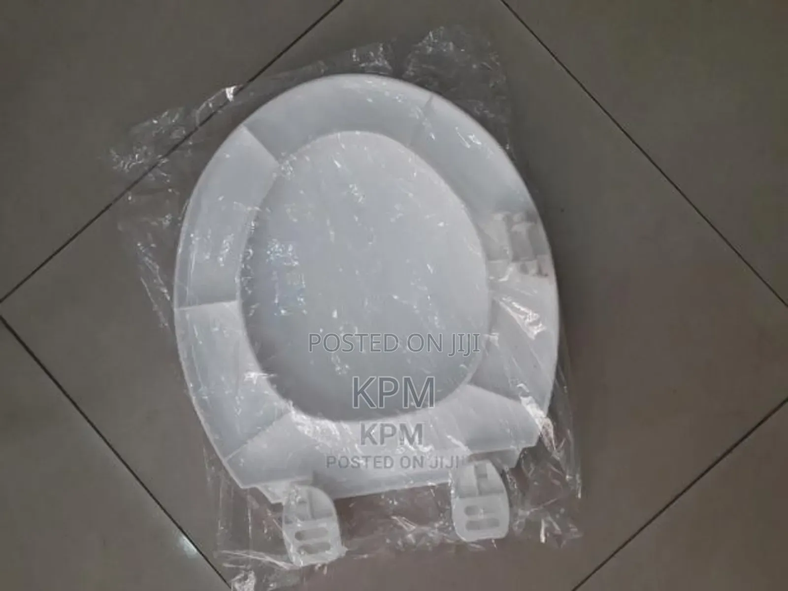 Easy Fixing Toilet Seat Cover