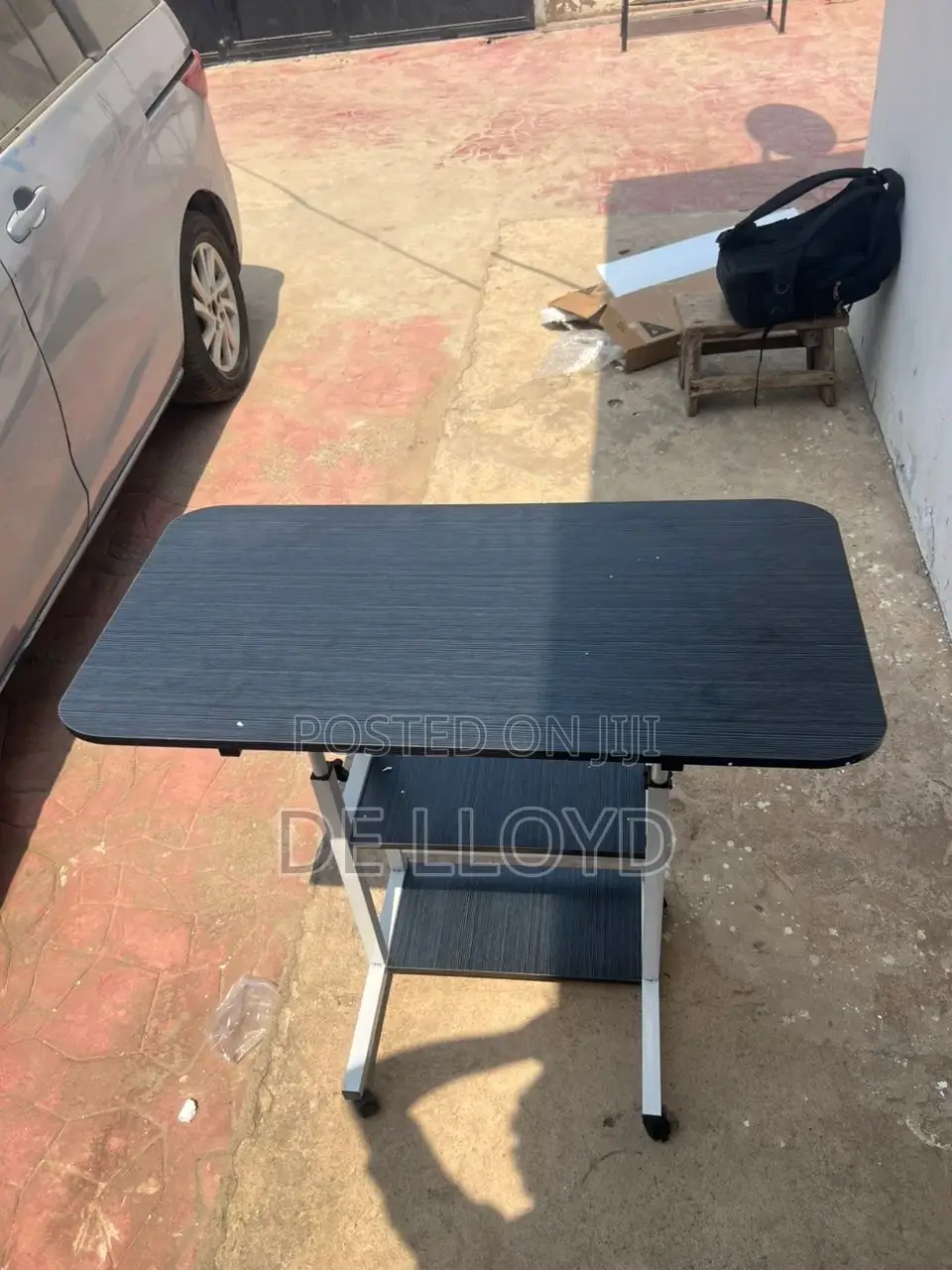 Study Adjustable Table(80 by 40 Cm)