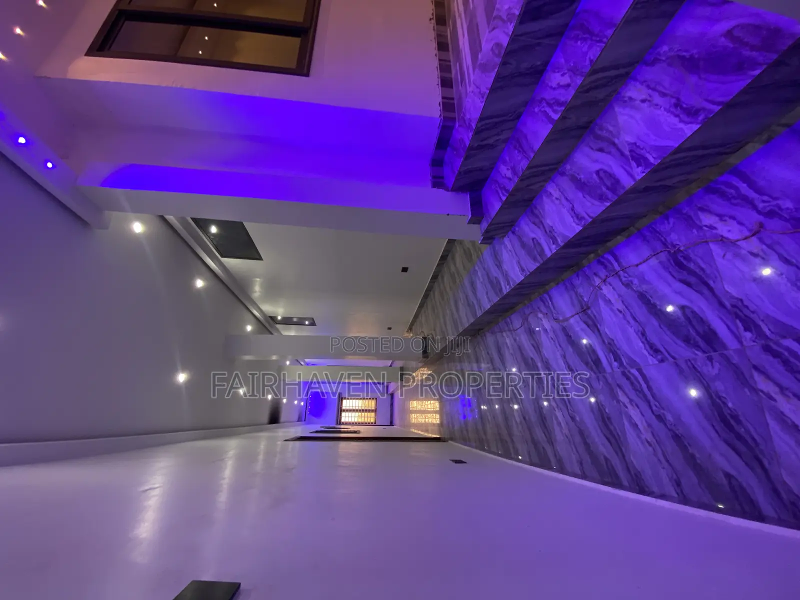 Furnished 20bdrm Villa in Ocean View, West Hills Mall Area for sale