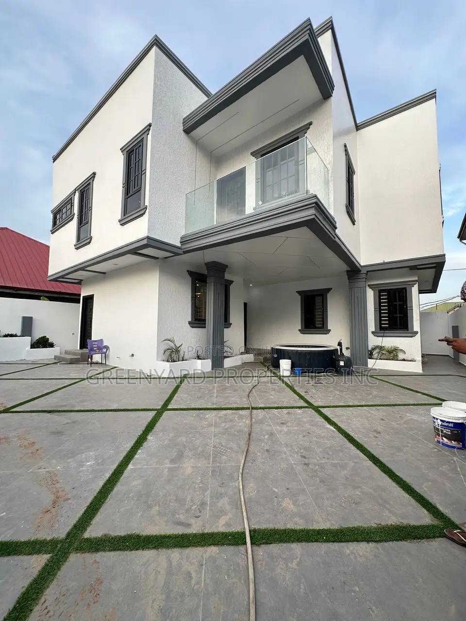 4bdrm House in School Junction, Ashaley Botwe for sale