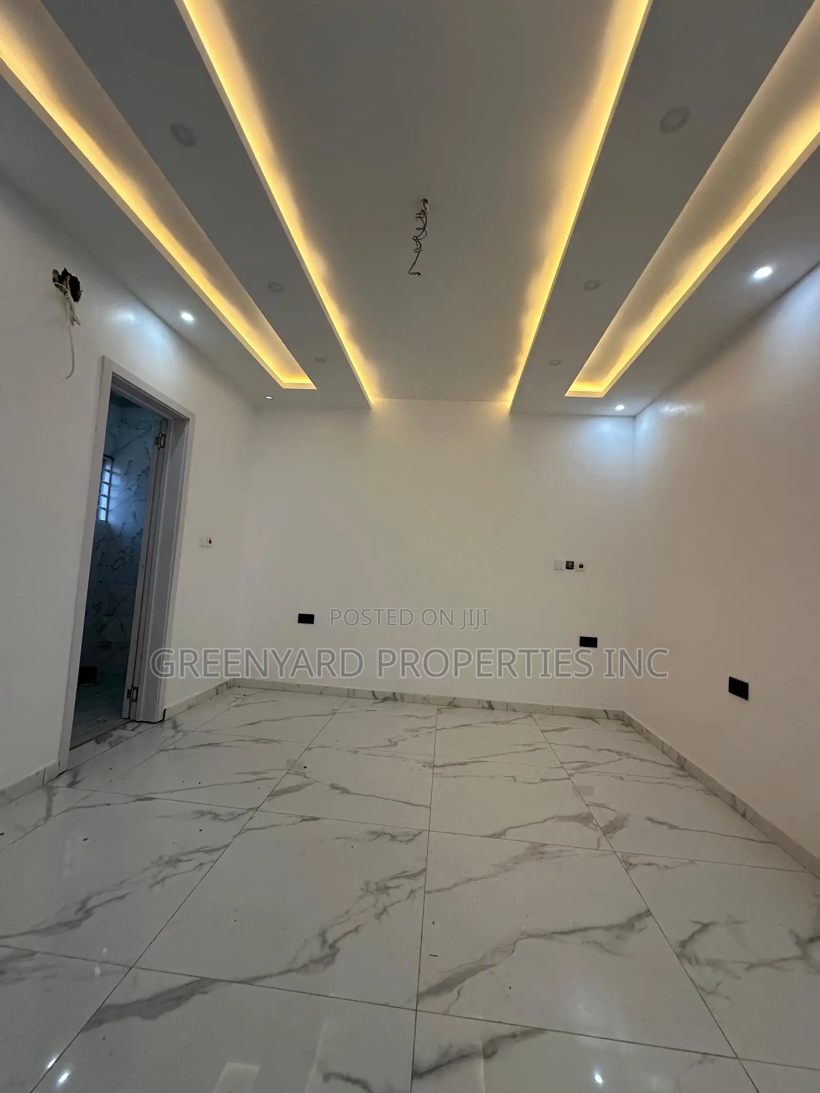4bdrm House in School Junction, Ashaley Botwe for sale