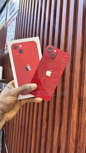 New Apple iPhone 13 128 GB Red