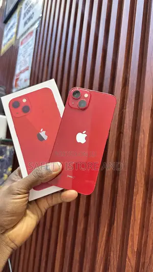 New Apple iPhone 13 128 GB Red