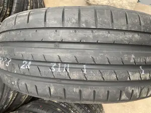 255/55 R20 Yokohama Advan Sport V107 110y (Brand New) Tire