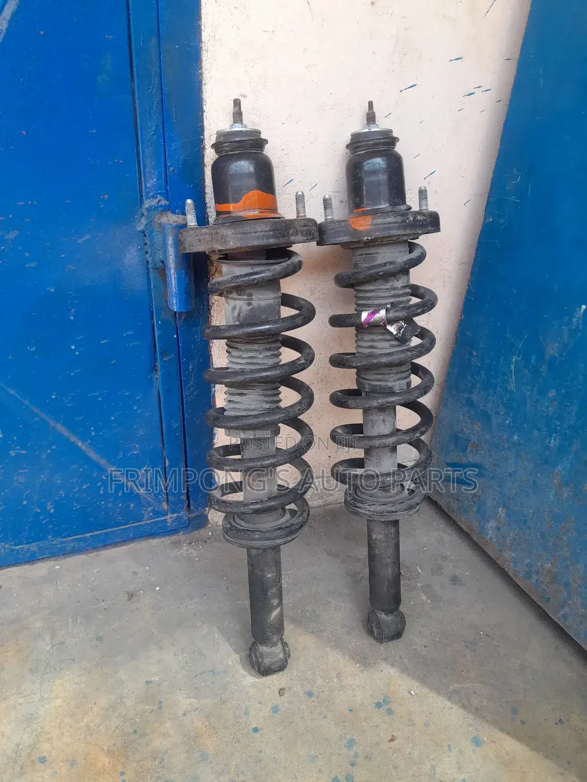 Dodge Avenger 2014 Back Shocks Absorbers