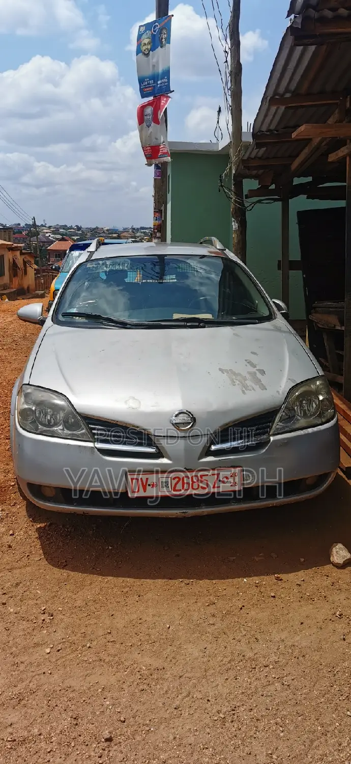 Nissan Primera 1998 Silver