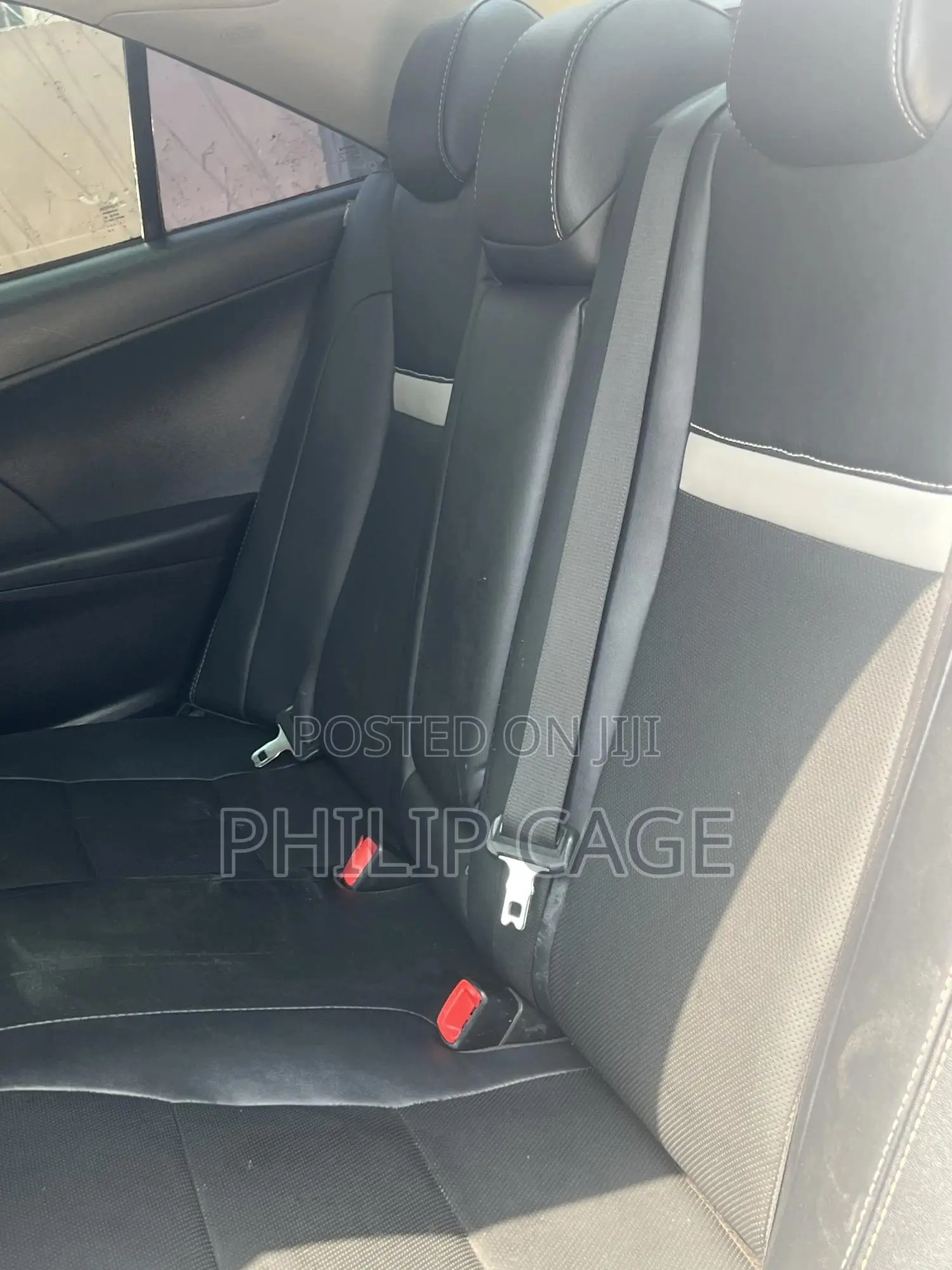 Toyota Camry SE Sport 4dr Sedan w/Prod. End 11/13 (2.5L 4cyl 6A) 2014