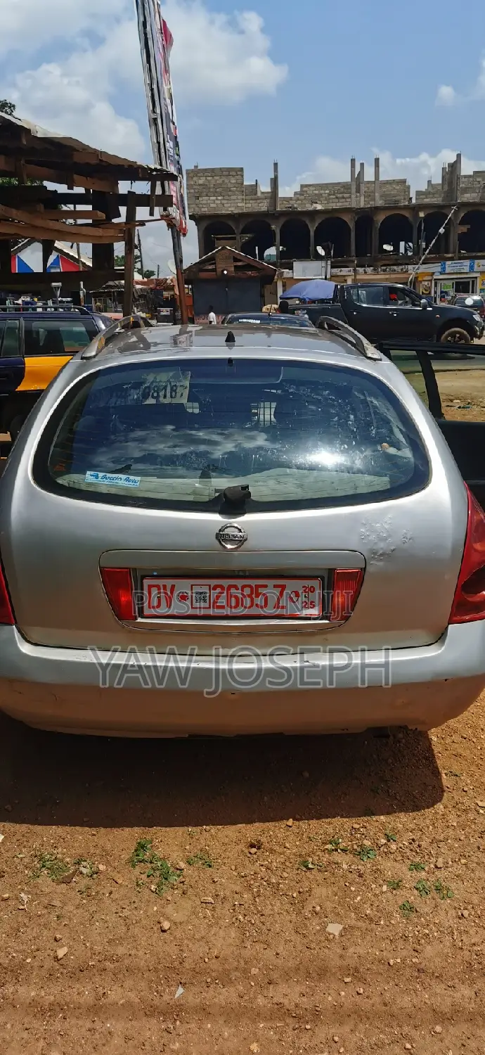 Nissan Primera 1998 Silver